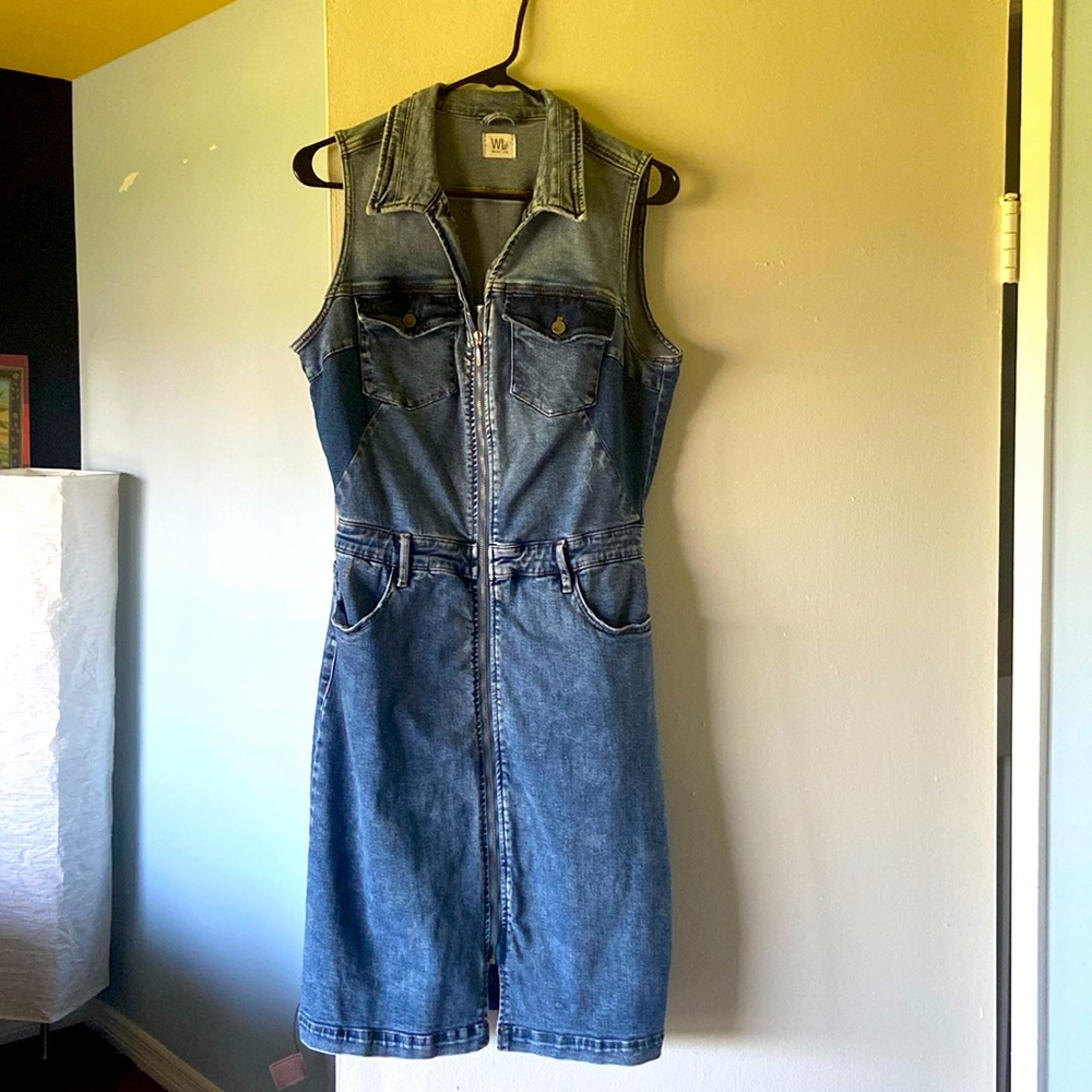 Adorable denim dress- never worn!